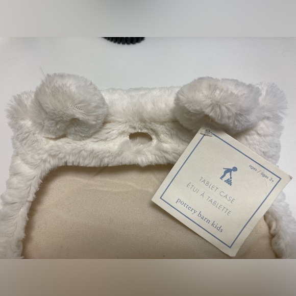 Tablet case (white soft fuzzy cover) NWT - Picture 3 of 6